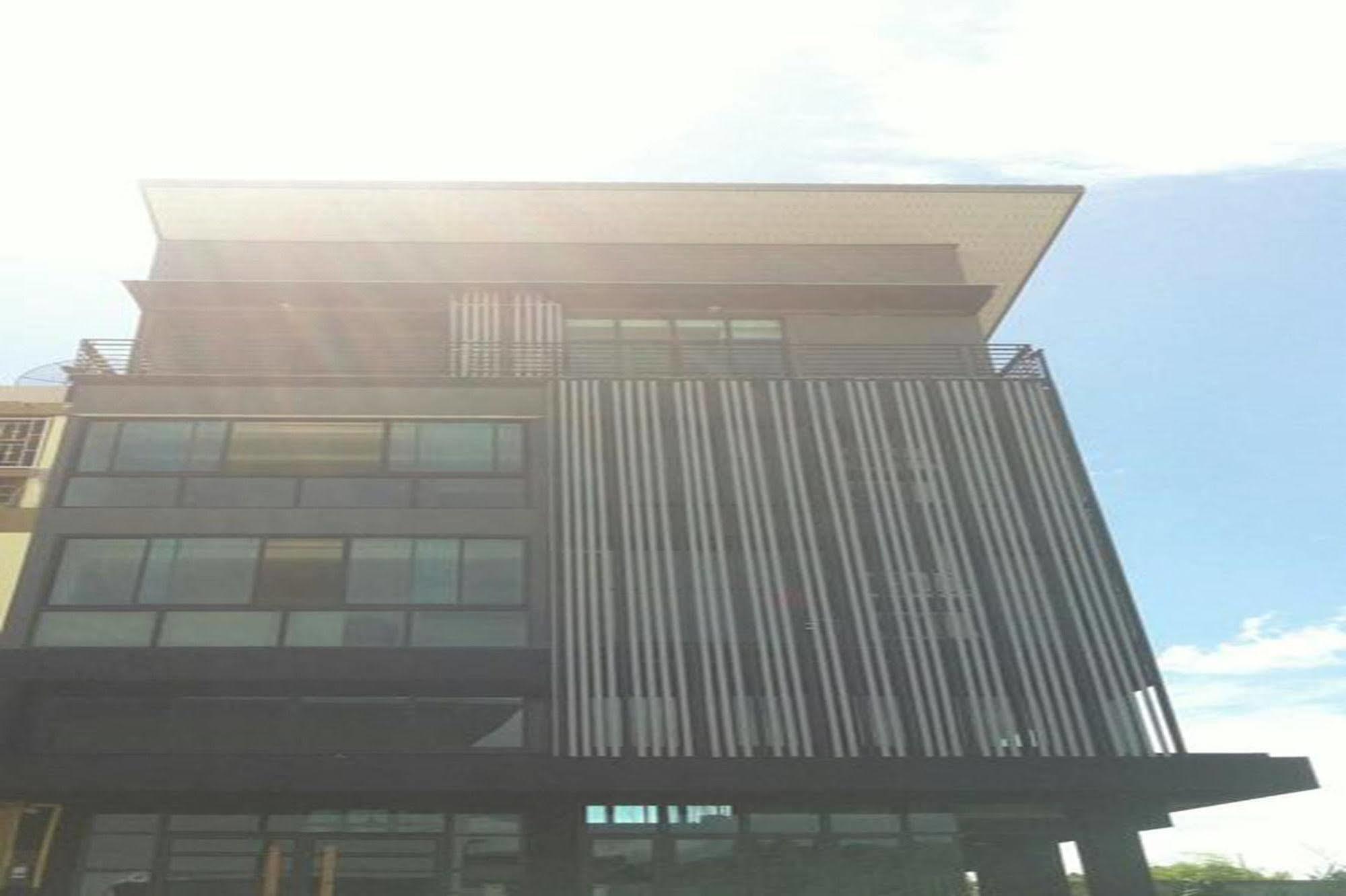 The Logbook Room And Cafe' Csonburi Kültér fotó